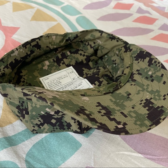 U.S. Navy Working Type III Cap - Picture 8 of 10